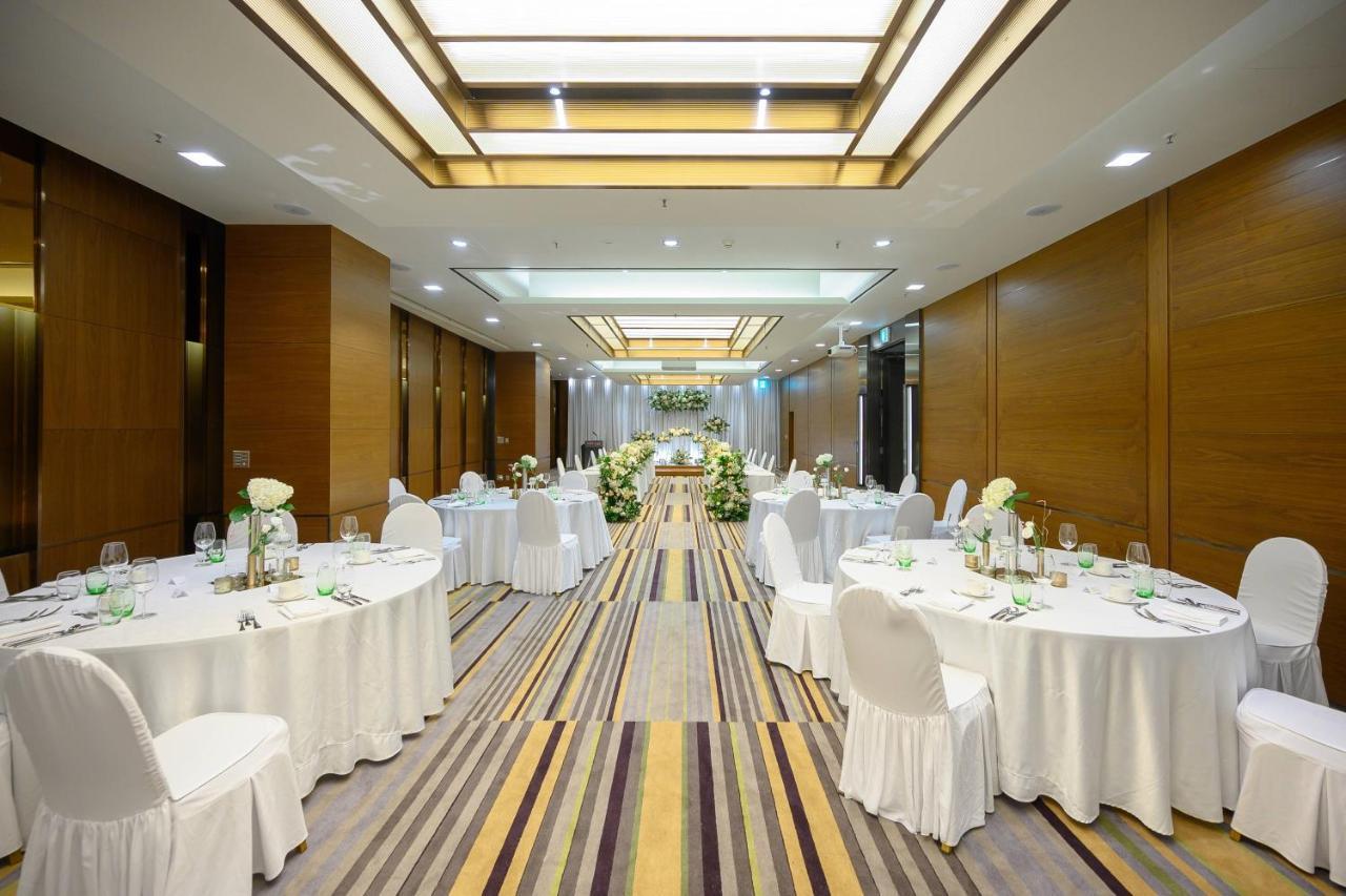 Courtyard By Marriott Seoul Times Square Hotel Ngoại thất bức ảnh