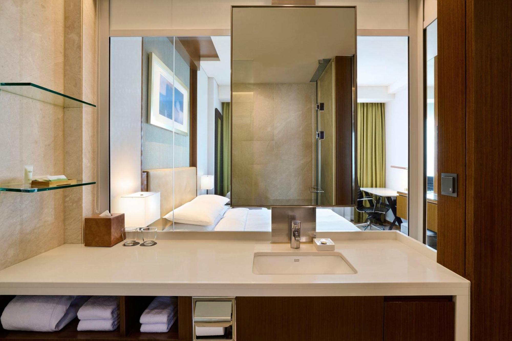 Courtyard By Marriott Seoul Times Square Hotel Ngoại thất bức ảnh