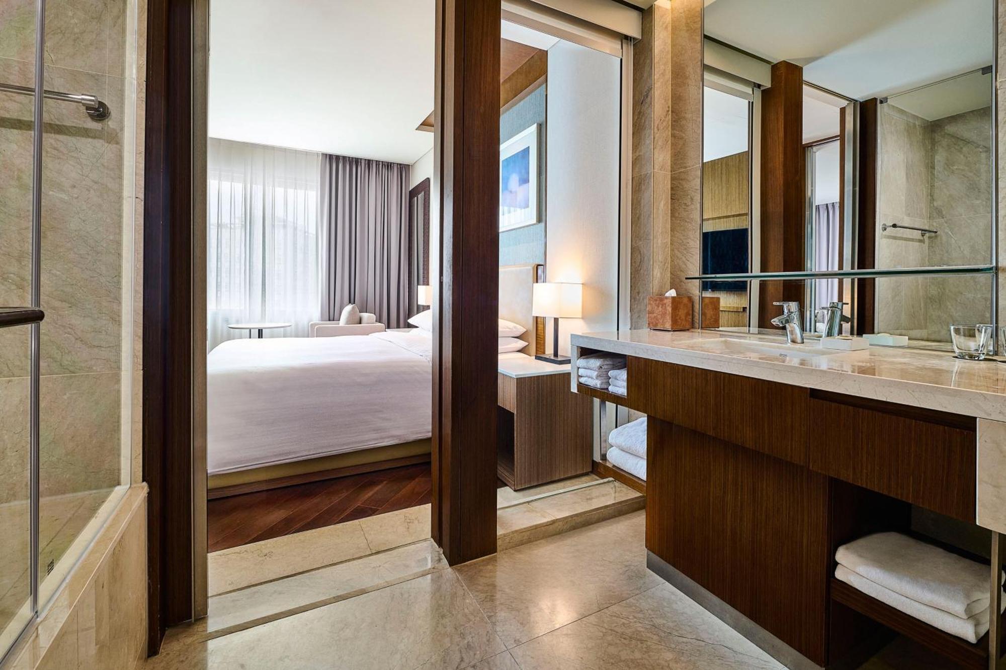 Courtyard By Marriott Seoul Times Square Hotel Ngoại thất bức ảnh